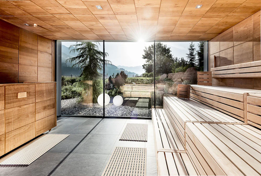 group-sauna-outdoor-view